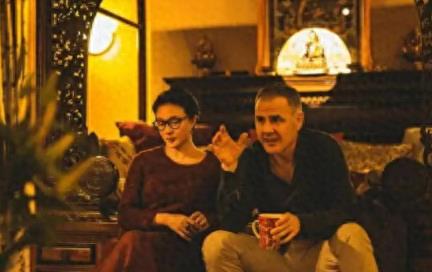 金星被问：做完变性手术后，会忍不住和女人洗澡吗？