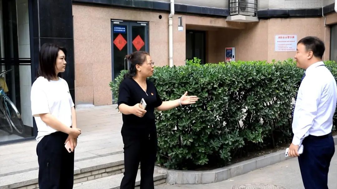 篮球场噪音扰民邻长齐出动,篮球场扰民应该在哪投诉