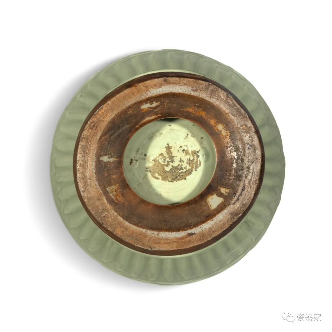 苏富比瓷器秋拍 (苏富比19年香港瓷器春拍)