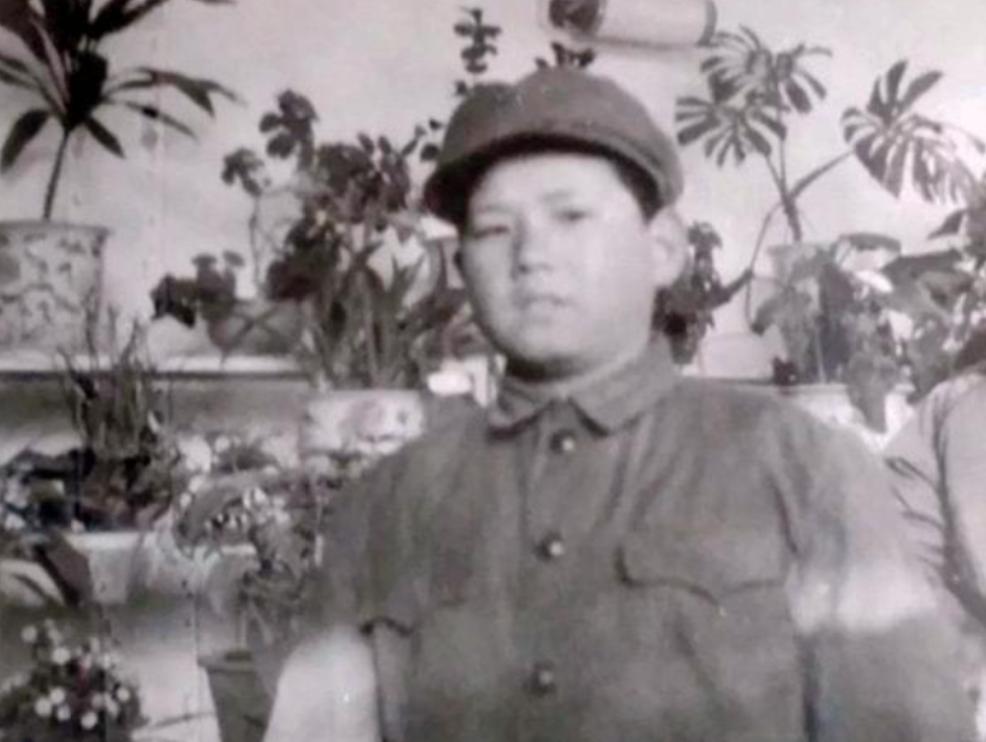 汶川地震男人全家人遇难后的采访,汶川地震被埋小伙对妻子说的话