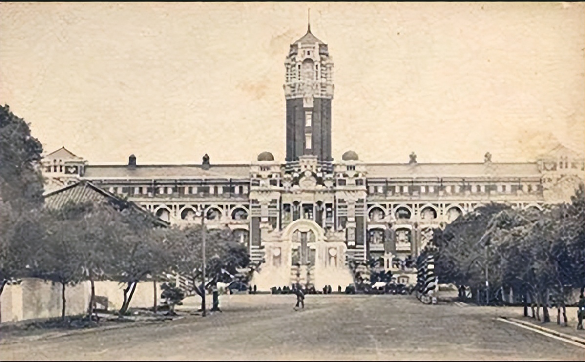 台湾蔡正元：大陆牺牲了四千万人才夺回台湾，台湾有什么权利独立