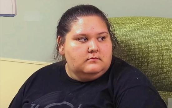 小伙傍上白富美抛妻弃子,小伙傍上女大款被扇巴掌