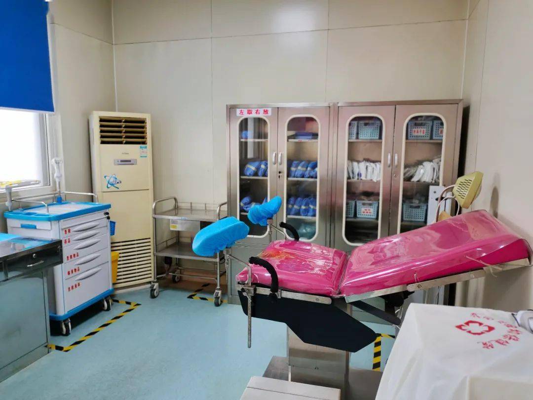 阴道镜有多尴尬？女子亲身体验，医生：这2类人，不愿意也要做！