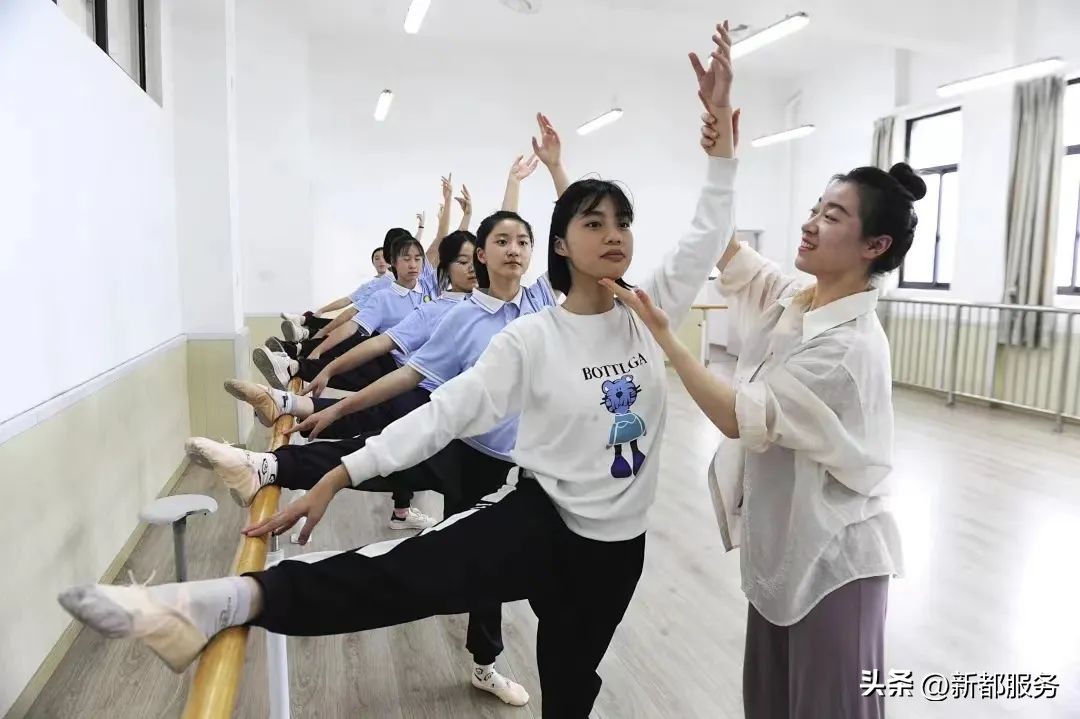 新都新建6所学校,新都市区重点学校