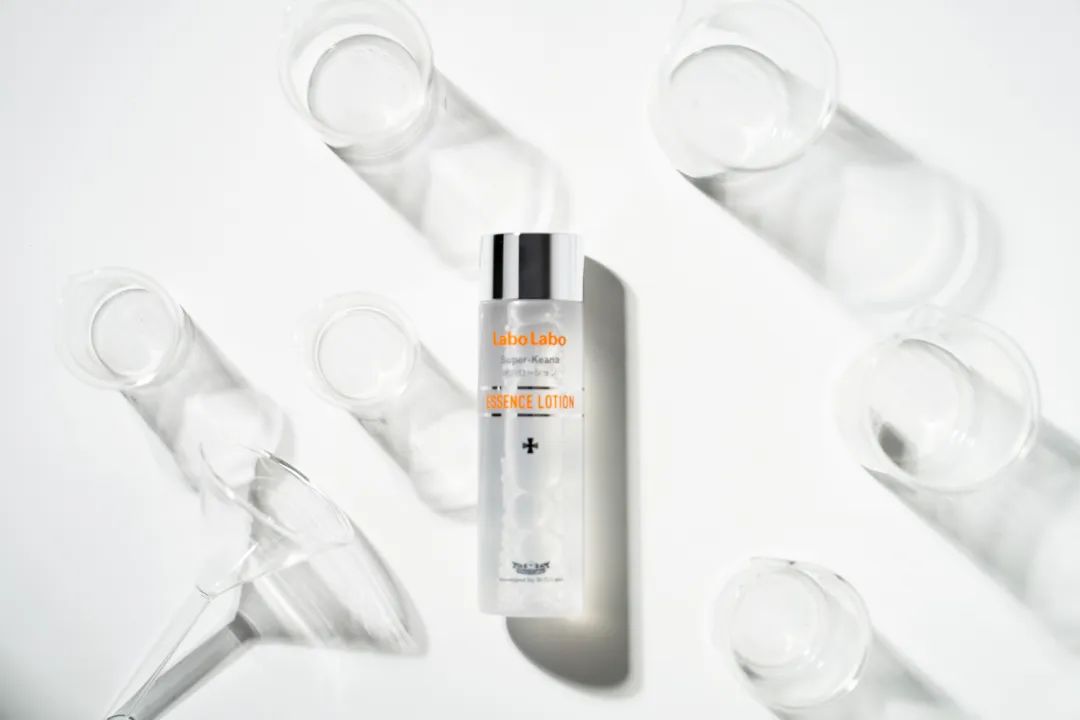 美肌试颜室‖直播见证，4周院线护肤的逆袭之路