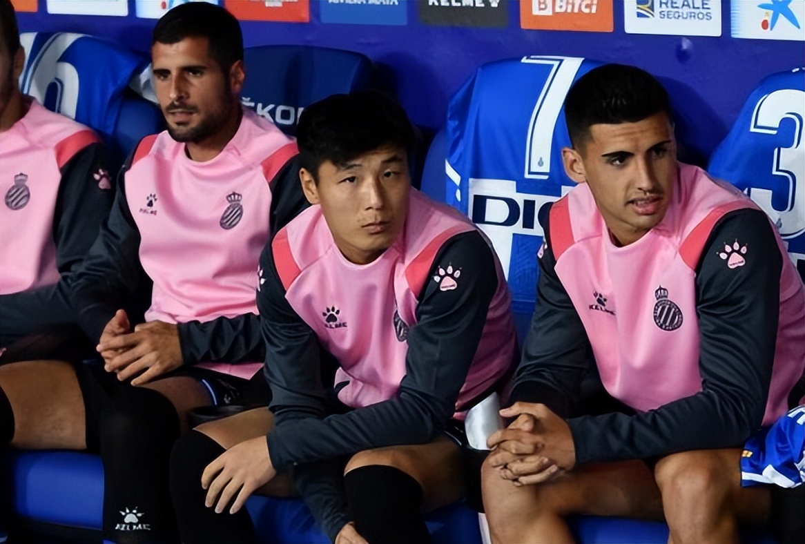 武磊回归后谈足球差距,武磊谈留洋感受日韩