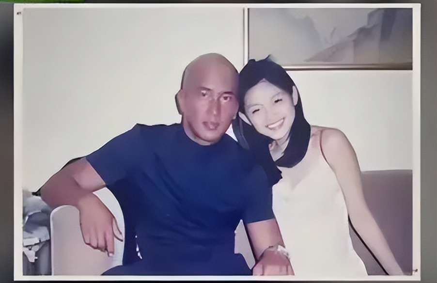 被汪小菲牵扯的10位名人，个个不干净，有人成笑话，有人很无辜