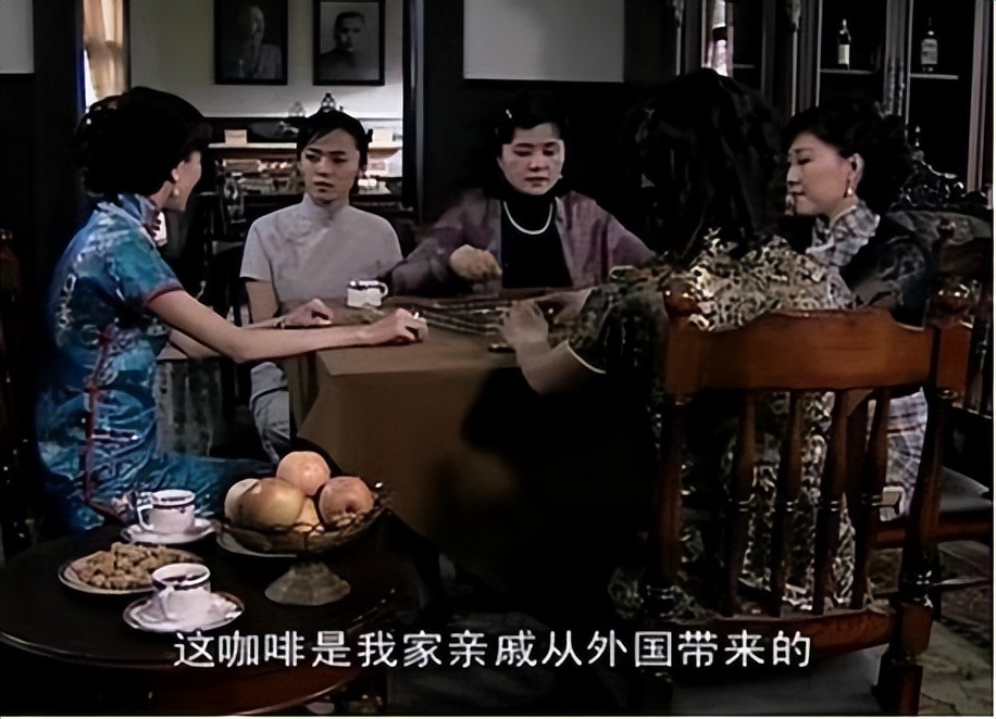 谍战剧潜伏的经典视频,有关潜伏的谍战剧有哪几部