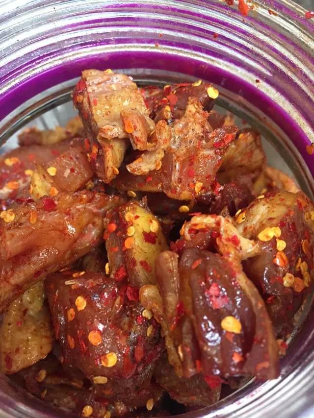 长期吃辣椒和从不吃辣椒的人相比,长期不吃味精鸡精的人