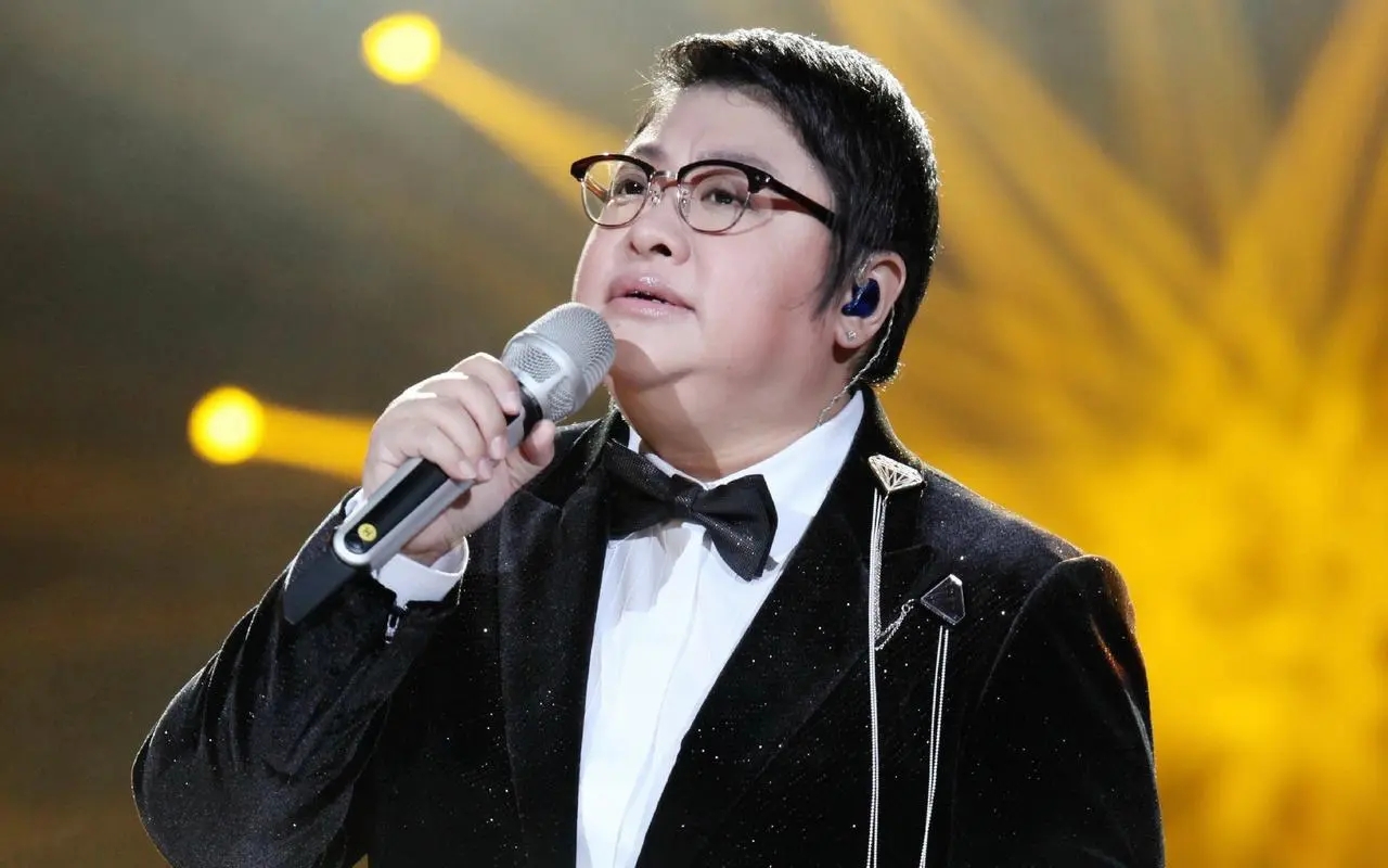 韩红公开回应被举报事件,韩红再被质疑事件