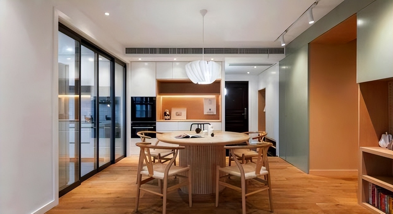 全职太太把家打理得井井有条,80后太太的生活