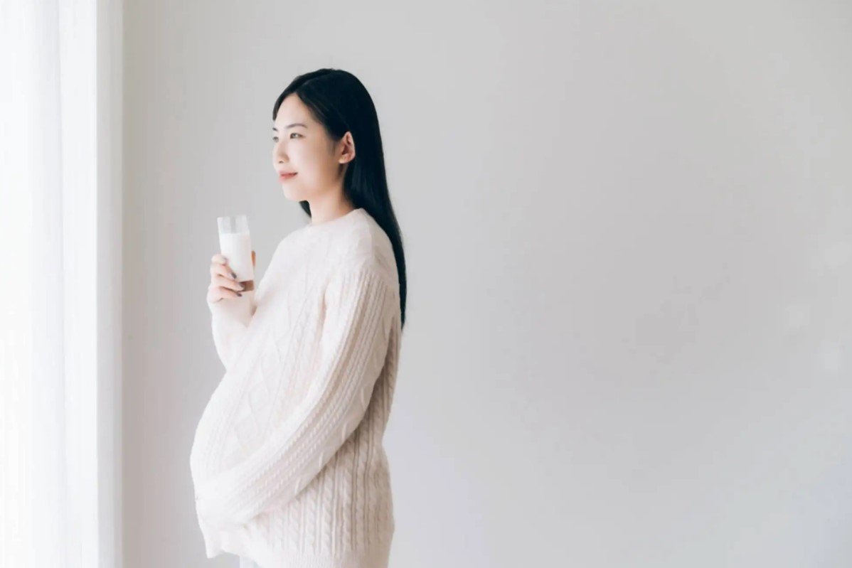 早孕反应强烈如何保证胎儿营养,早期怀孕需要非常注意营养补充吗