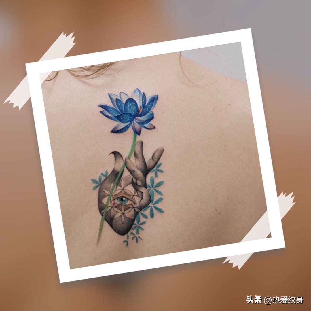 纹身就像你心中的一朵花,纹身像种在你内心深处的一朵花