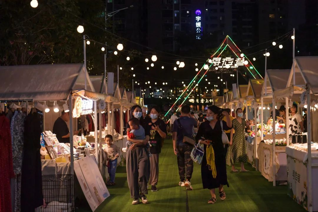 来到深圳宝安区可以去哪逛一逛,深圳哪个商圈最适合逛吃