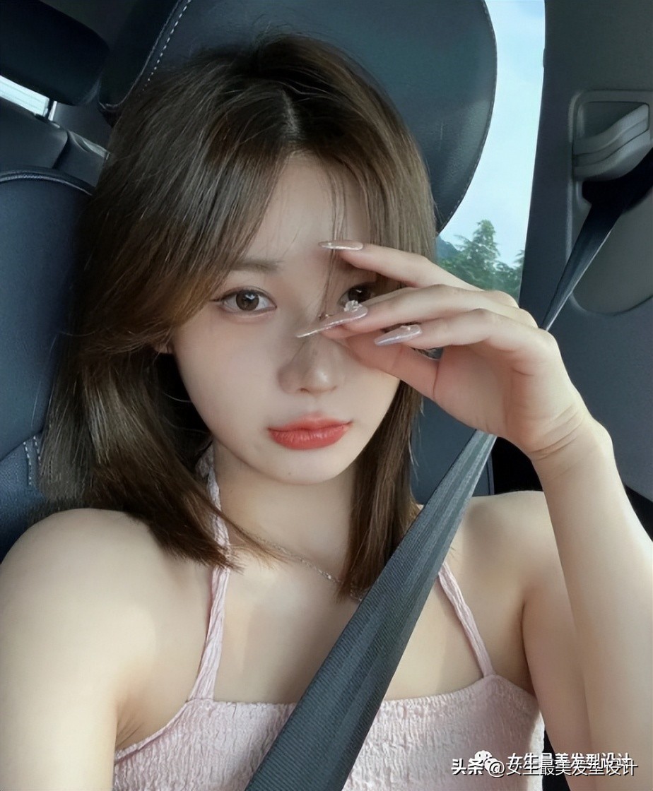 高冷齐肩发又酷又飒图片,超a超飒的女生齐肩短发