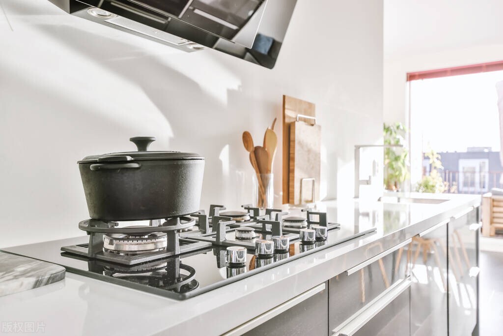 燃气灶是不是越贵就越好?我家换了3次,谈谈实际感受