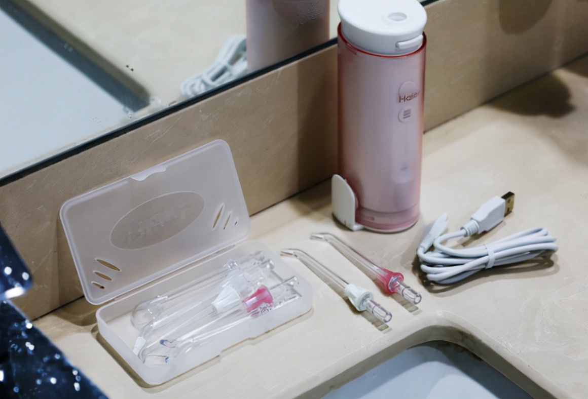 圣诞节礼物送朋友什么冲牙器好？口腔林敏避坑指南