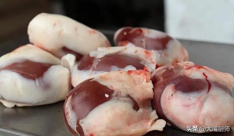 羊尾油和羊板油有什么区别,羊尾是油还是肥肉