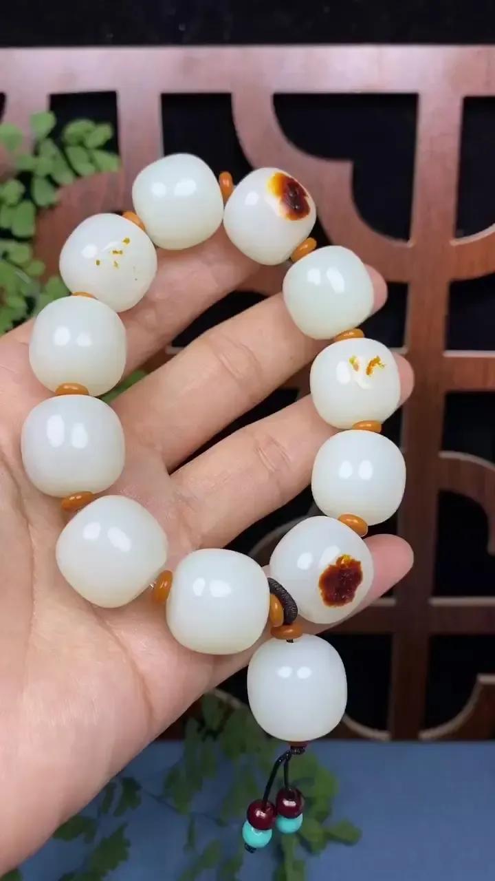 玉手串的寓意,玉手串什么款式比较好看