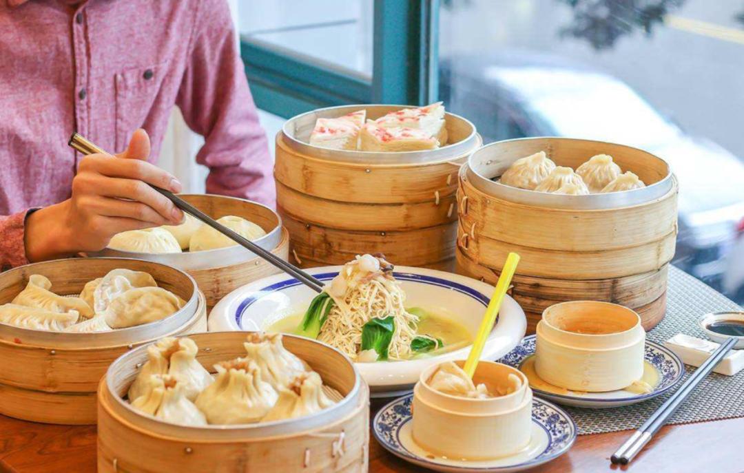 这个生活很慢,美食“泛滥”的小城藏不住了