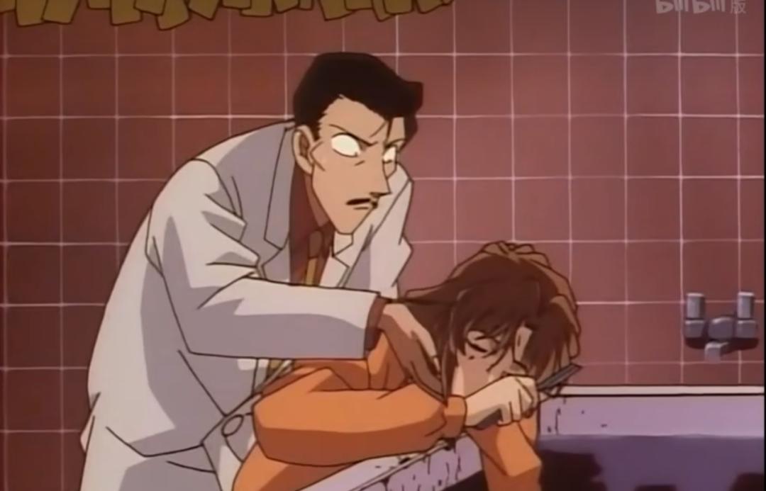 柯南芹泽的女朋友是谁 (名侦探柯南犯人犯泽先生)