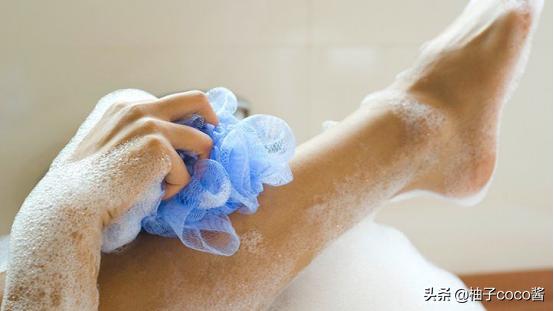 青春痘沐浴露,沐浴露治疗背部痤疮