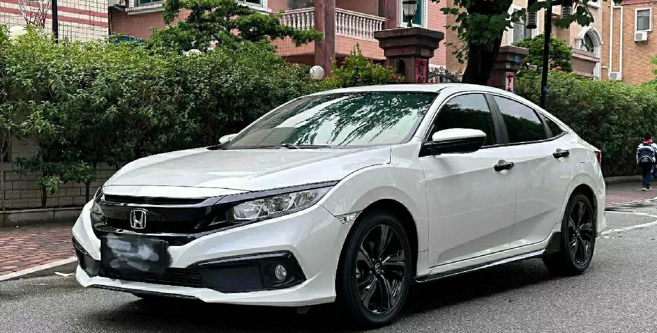 十代思域年轻人的象征 (十代思域手动挡评测)