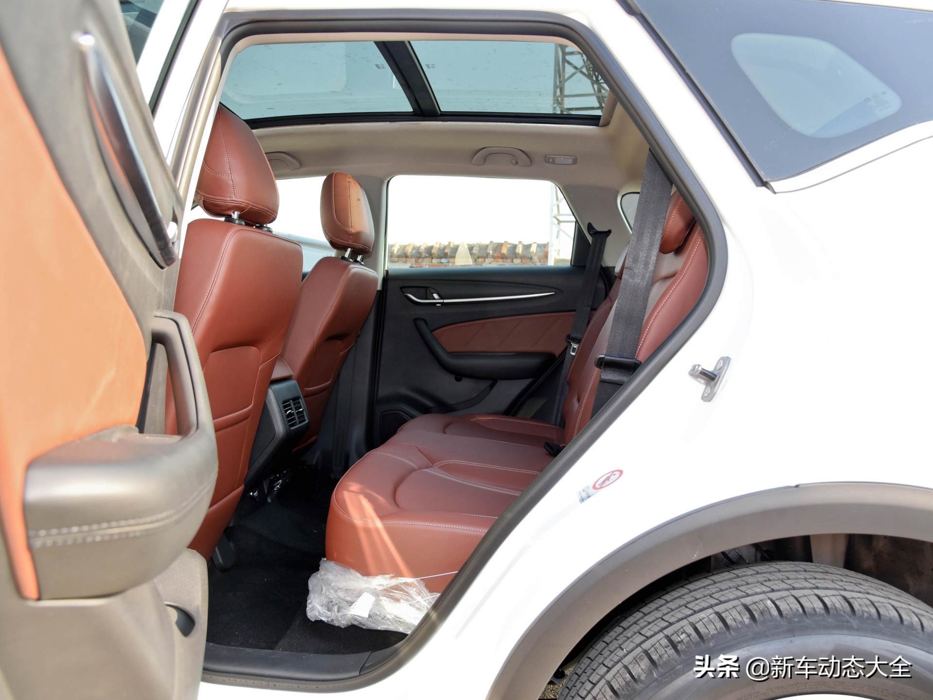 最低售价v6,中华v62020款落地价