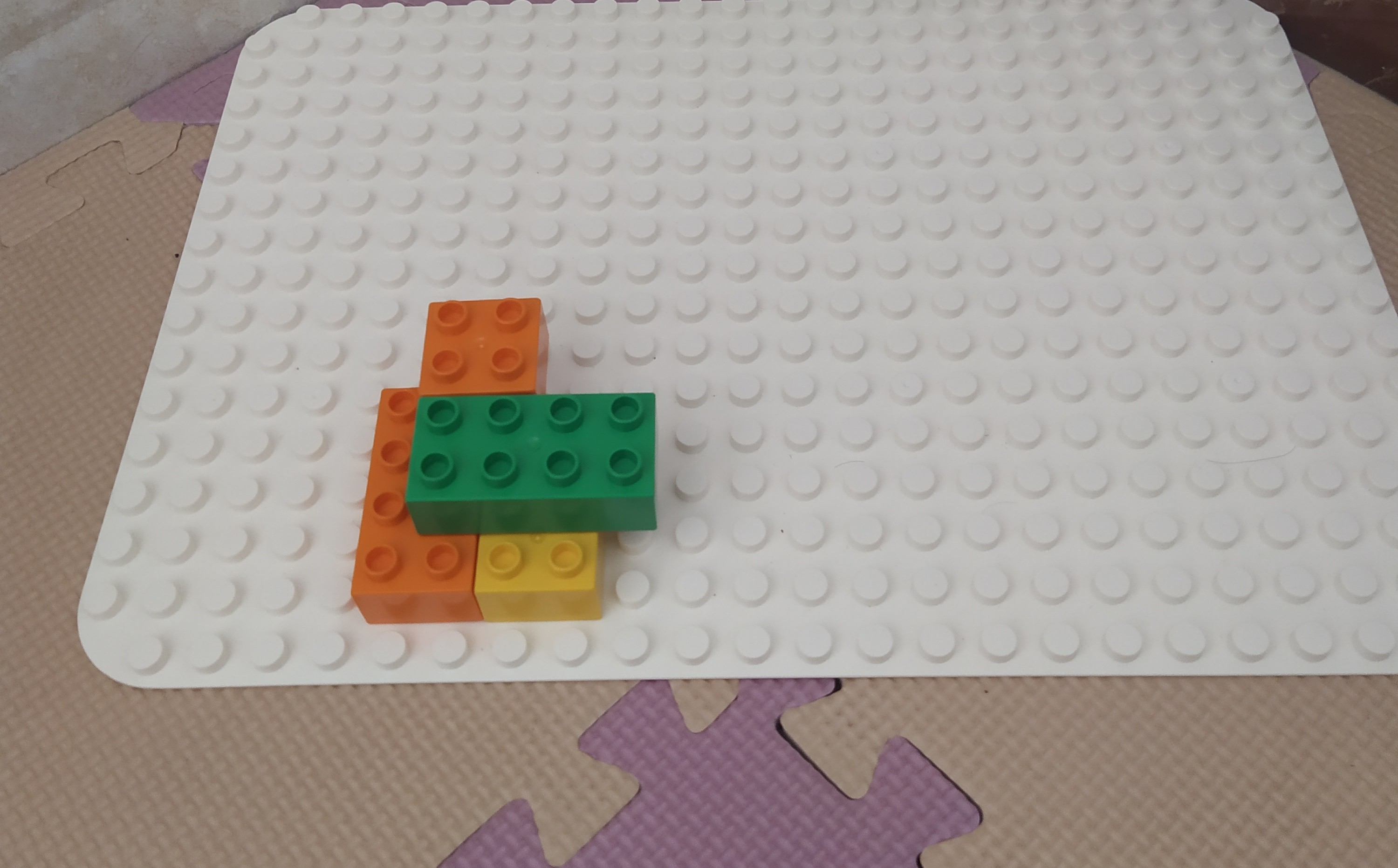 乐高埃菲尔铁塔最详细拼装视频,乐高大颗粒埃菲尔铁塔作品