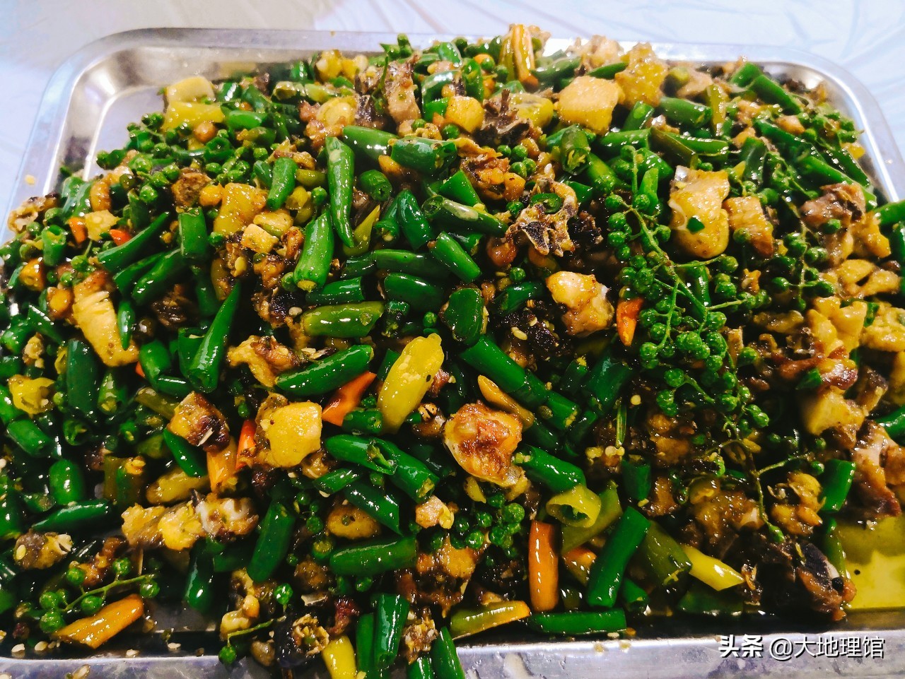 四川饮食以辣为主还是麻为主,四川是麻还是辣