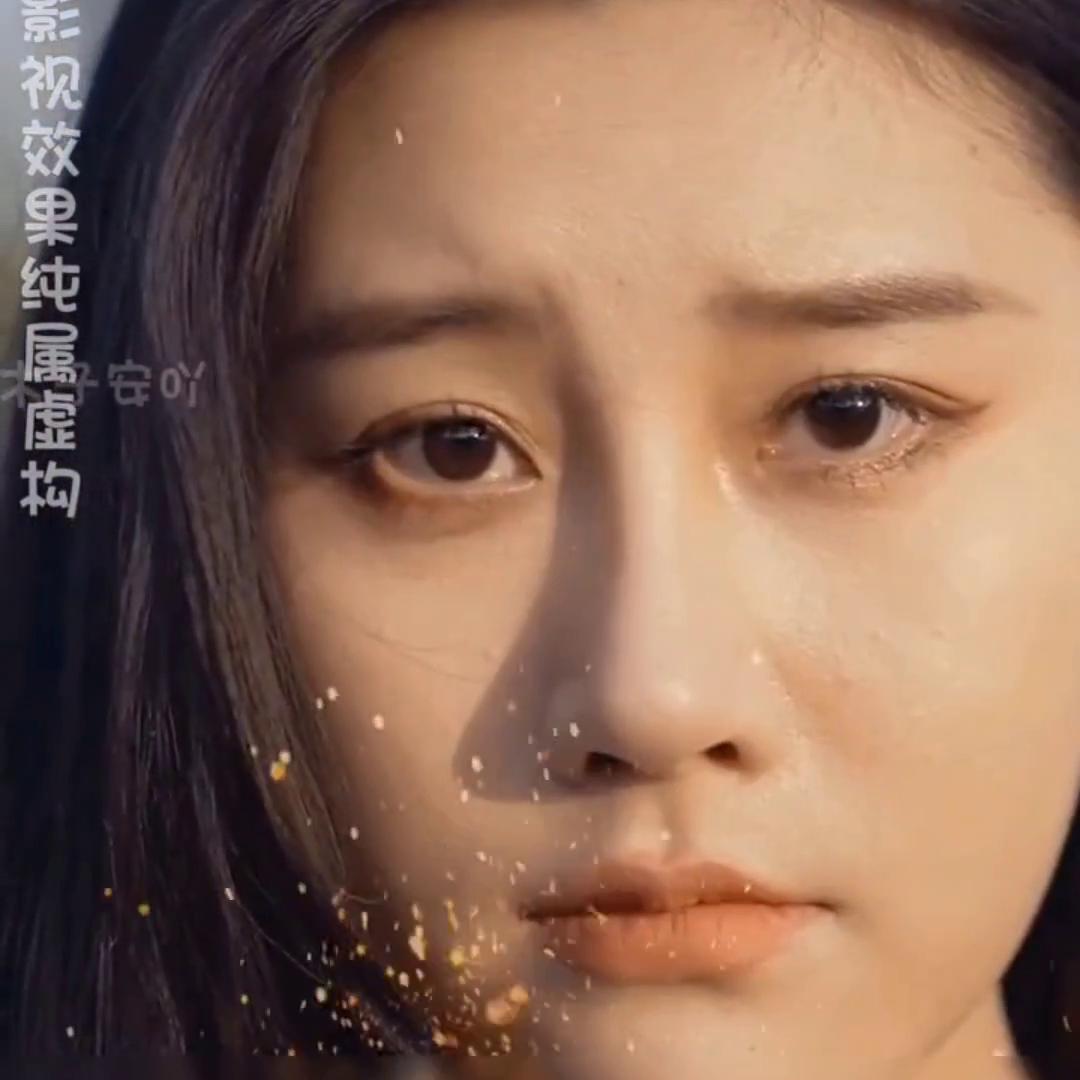 小伙意外获得黄金瞳去看翡翠,小伙意外获得黄金瞳八千万