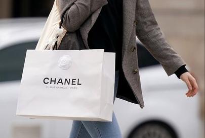 奢侈品赚穷人的钱,奢侈品赚的都是穷人的钱