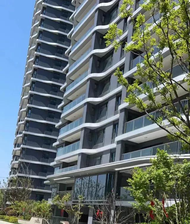 12万以下颜值最高的轿车,颜值最高的车12万内