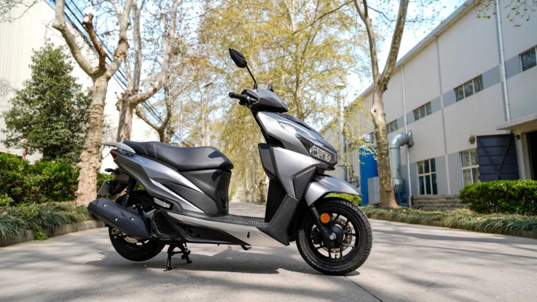 大阳也开卷了，发布12980元起VRS150，8980元起VPS125…