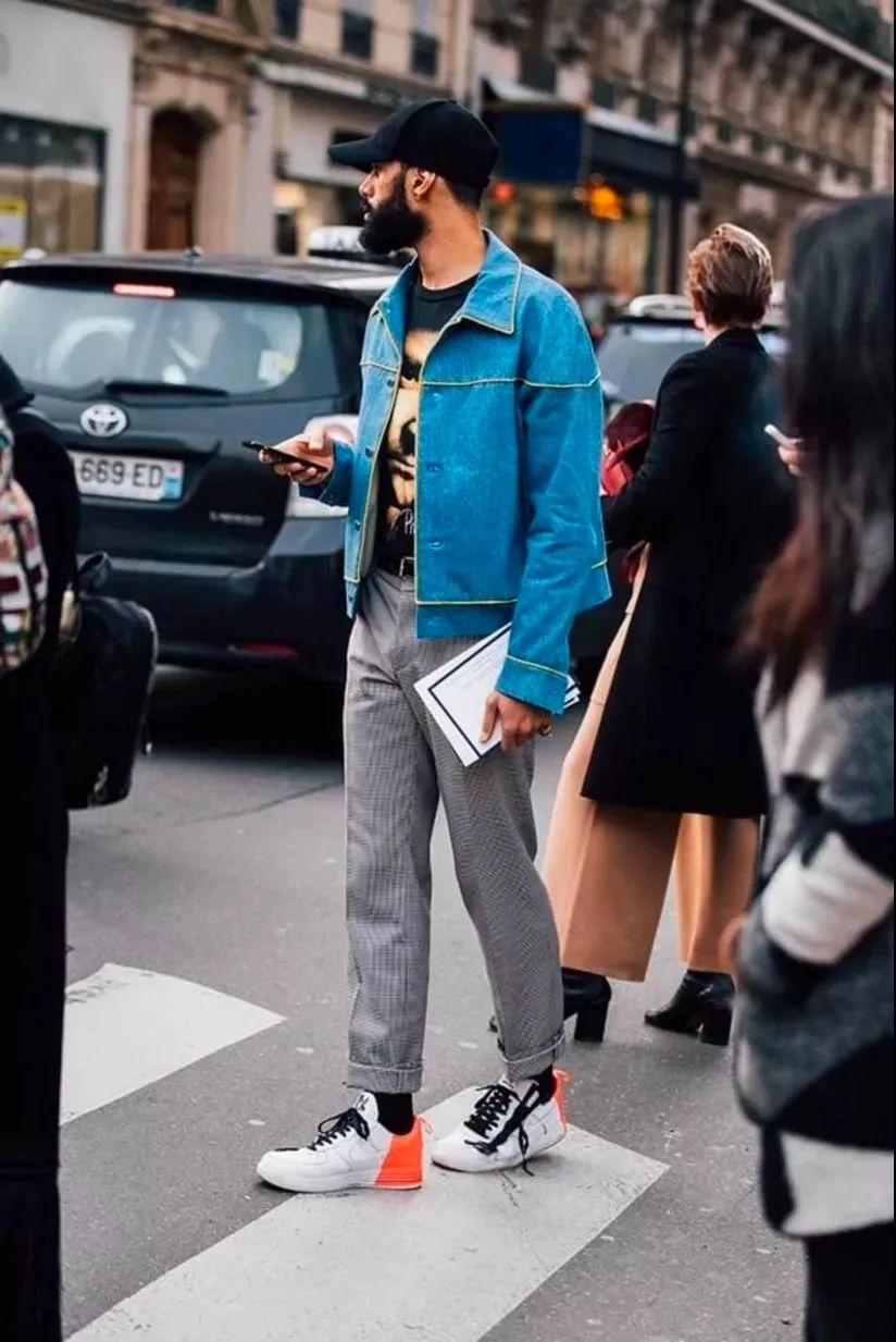 入秋没有外套,入秋了没有男朋友外套