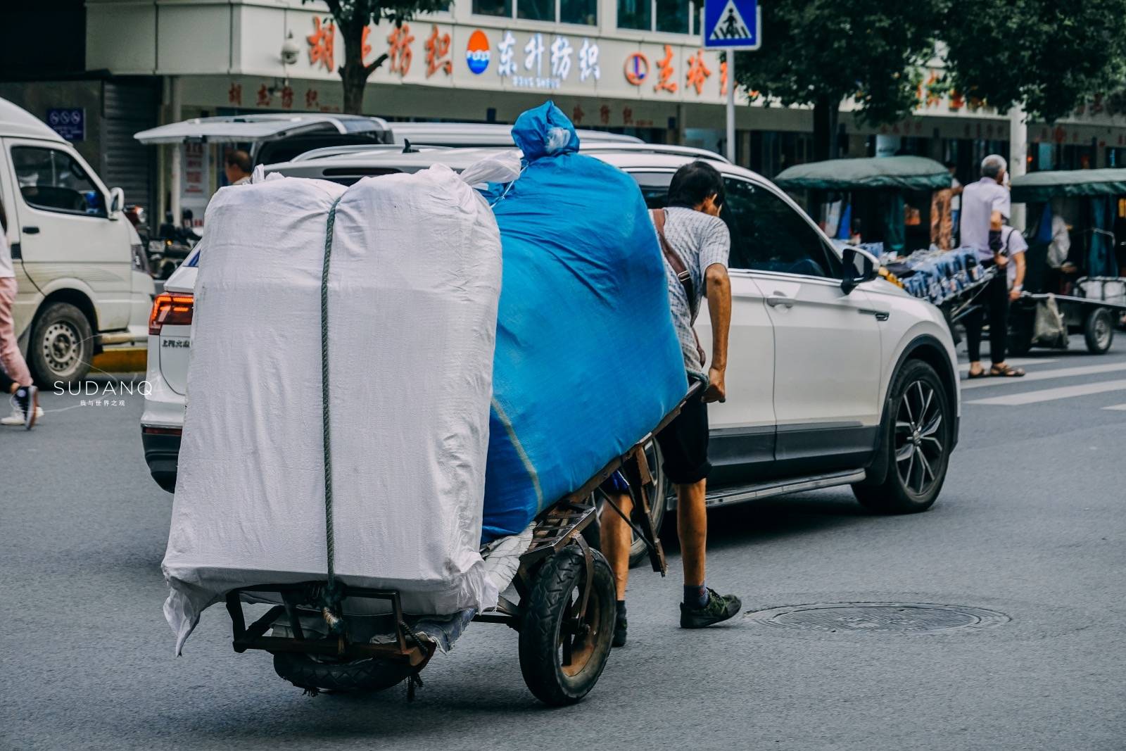 武汉人为什么不排外？烟火气的城市包容乃大，有江湖气概