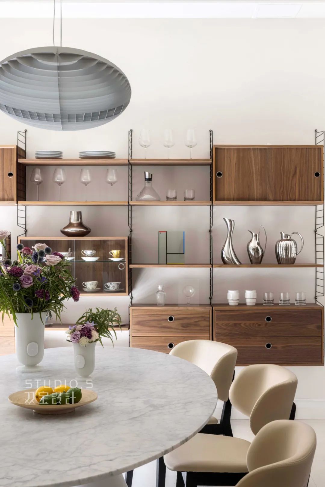 欧式别墅的院子怎么装修,欧式风格房子怎么改成简约风格