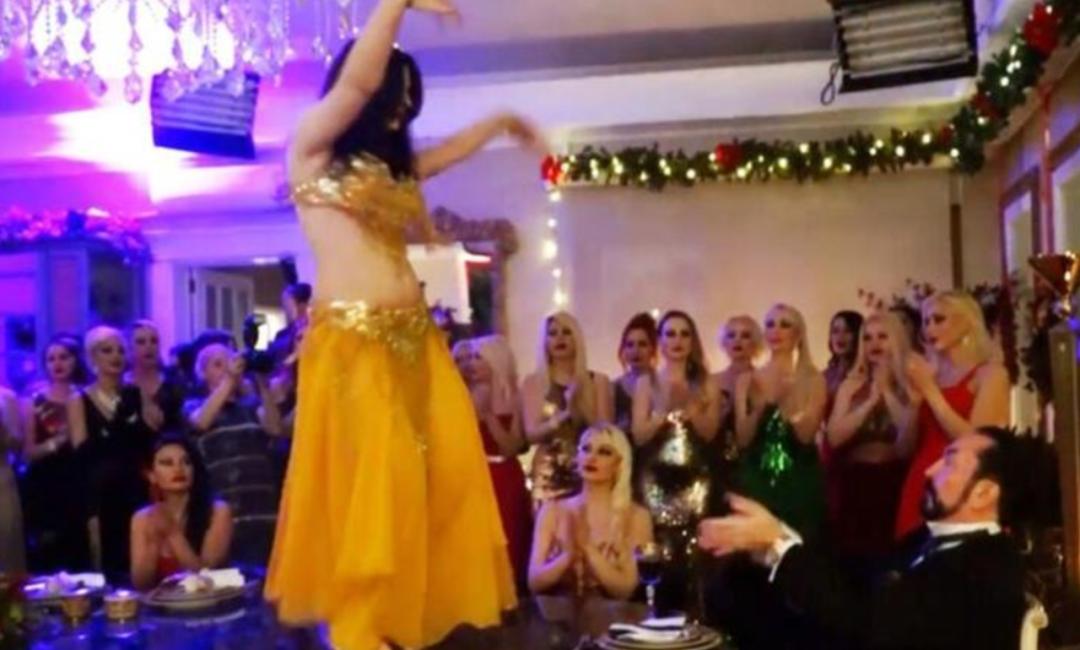 “性*教邪**”头目被判8658年：妖艳女友上千，别墅藏69000颗避孕药