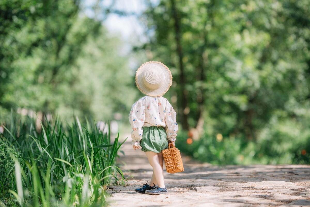 孩子话多怎么纠正,孩子话太多怎么办