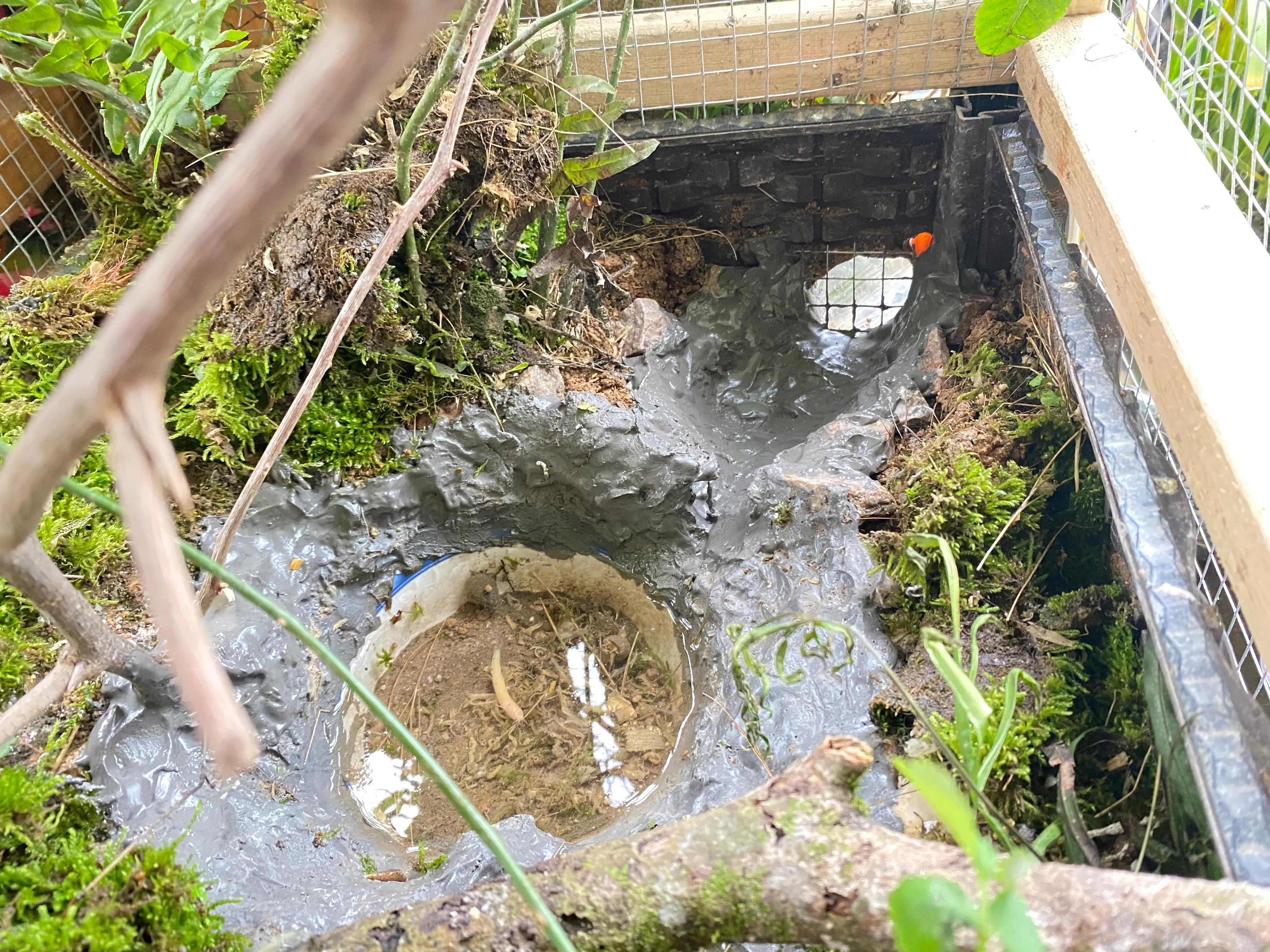 怎么快速查出水池漏水原因,水池漏水如何查漏维修