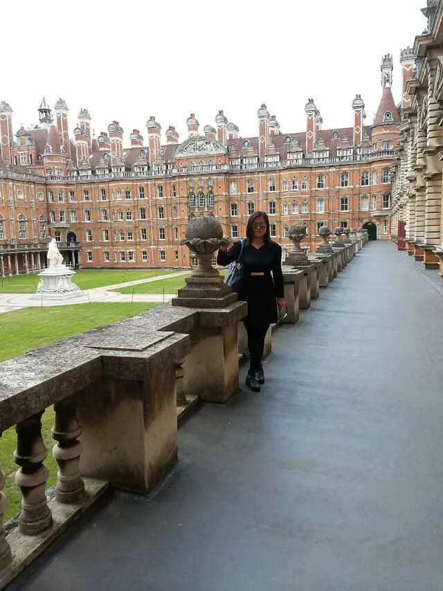 英国旅游之伦敦大学皇家霍洛威学院