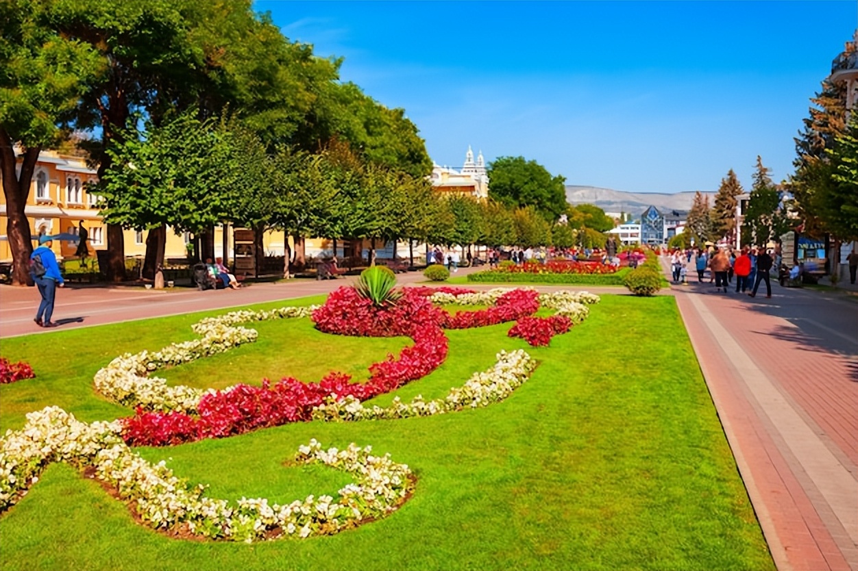 英国园林1000年的历史发展与演变，及各个时期的园林特点