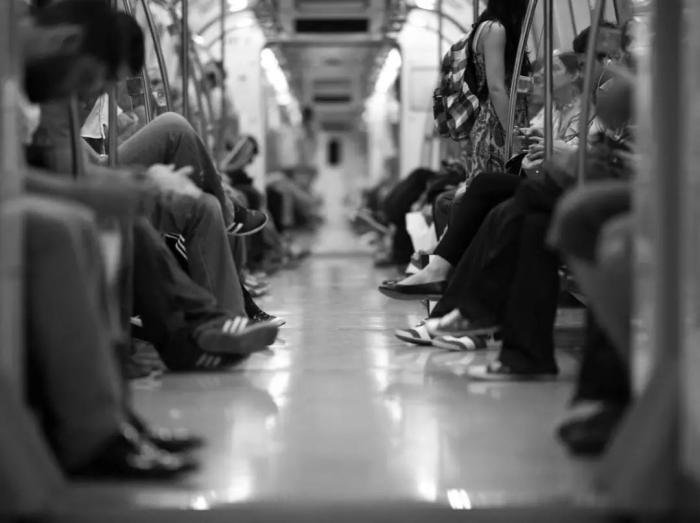 上海人均工资水平,上海上班族平均工资水平