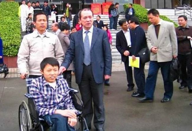 汶川地震中捐献所有积蓄的乞丐,为汶川捐款的乞丐龚忠诚现状