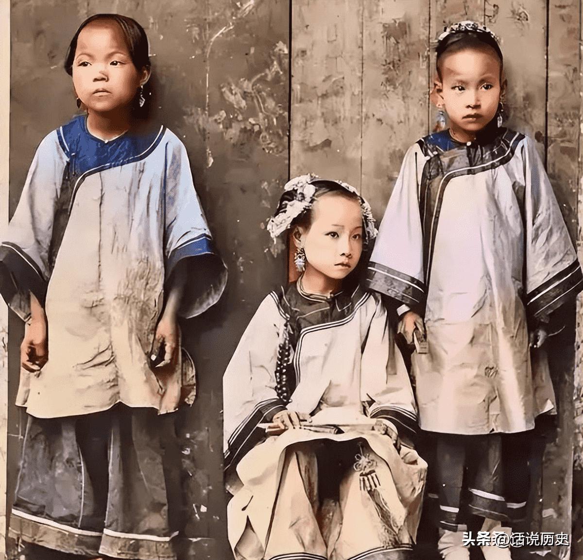 21张真实又罕见的老照片，阴毛假发工作者，我怀疑他用错地方了2