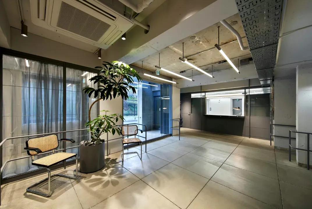 开发商以房抵债违反法律规定吗,工程款以房抵债的法律风险