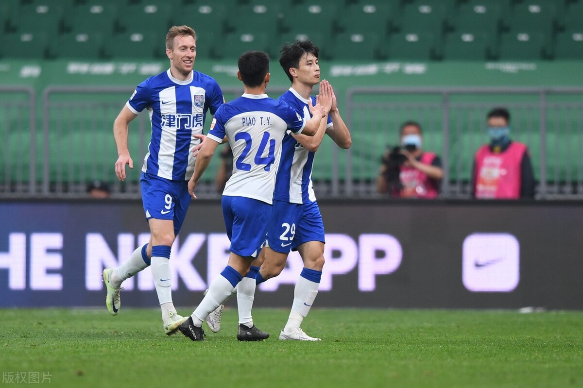 浜触寰锋瘮绾㈢墝,2024浜触寰锋瘮绾㈢墝