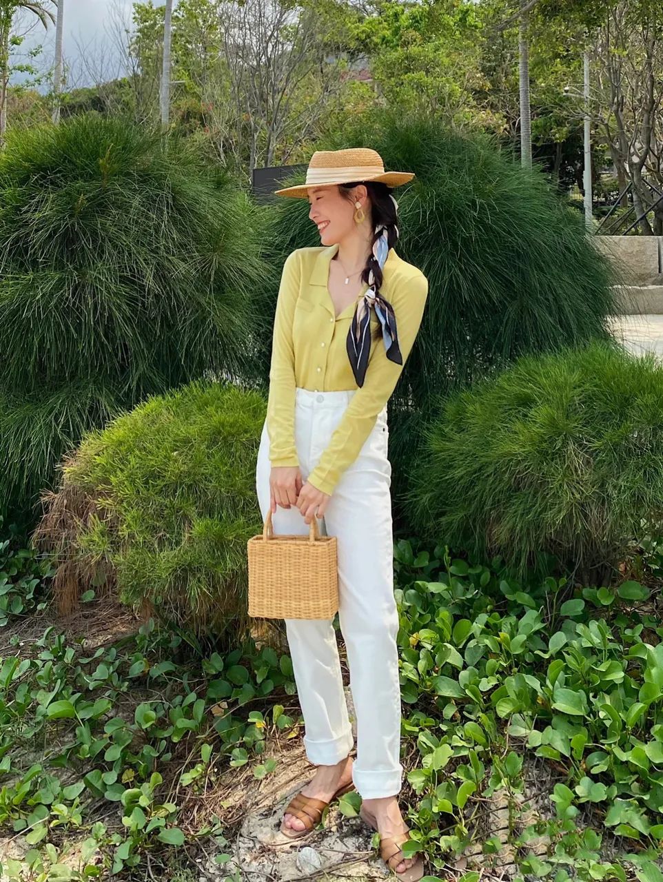 春夏流行：“白裤子”的6种搭配，好看又高级