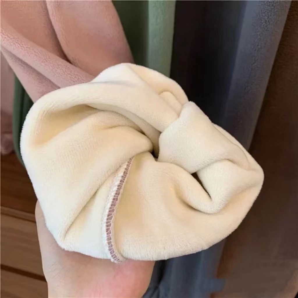 黑条绒裤子掉毛怎么处理,加绒裤掉毛厉害算不算质量问题