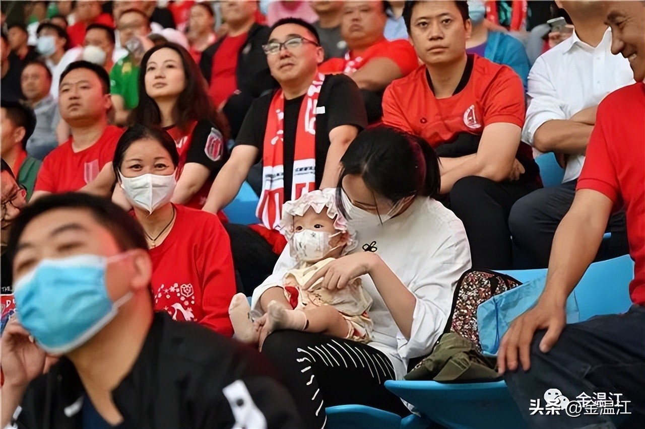 蓉城棠外青训u17招生温江基地,成都温江足球青训基地